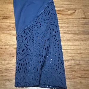 PINK Victoria's Secret Navy Leggings thumbnail 2