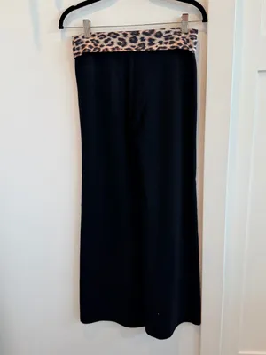 Edikted Black Wide-Leg Pants with Leopard Fold-Over Waist thumbnail 4