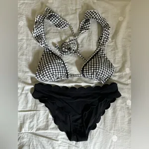 🛎️ Clearance Jessica Simpson Black&White Bikini Top(Medium) and Bottom(Small) thumbnail 2
