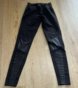 Alo Yoga High Waisted Moto Leggings Sz XS thumbnail 4