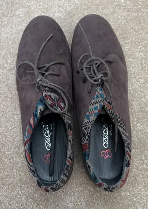 Womens faux suede loafers 8.5 Brown boho aztec lace up academia preppy Western thumbnail 1