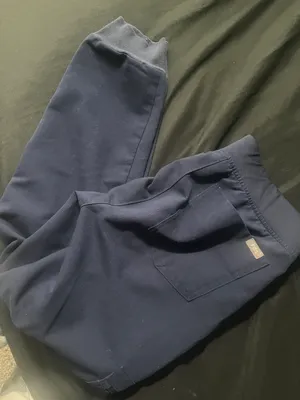FIGS Jogger Scrub Pants thumbnail 1