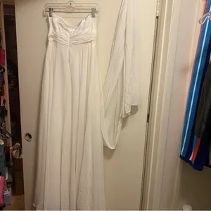 Lulus Womens White Strapless Gown Dress Formal Flowy With Sash M 34” Wedding thumbnail 7