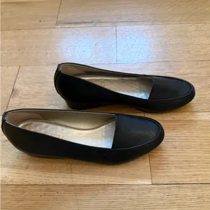 Comfortable Black Women's Loafers 7 thumbnail 3