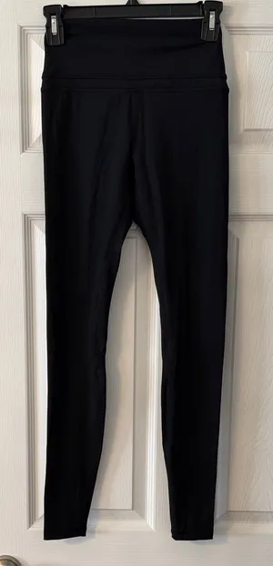 CRZ YOGA Black Leggings size XS brand new inseam 28”waist 22” elastic thumbnail 1