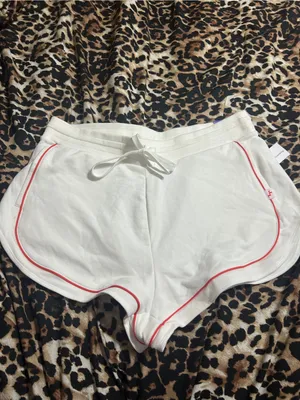 JoyLab White High-Waist Shorts with Red Piping Trim thumbnail 2