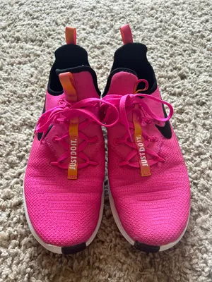 Nike Running Shoes thumbnail 1