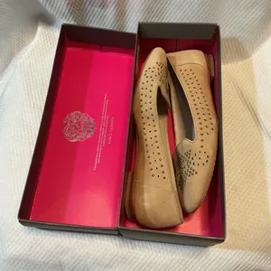 Vince Camuto Tan Studded Loafers thumbnail 6