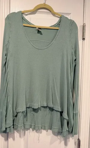 Free People We The Free Size XS Thermal Knit Top Sage Green Raw Hem Long Sleeve thumbnail 1