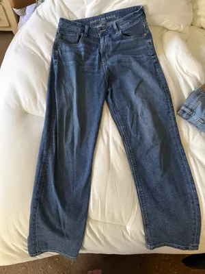American Eagle Mom Jeans thumbnail 1