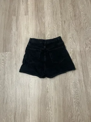 zara jean shorts  thumbnail 2