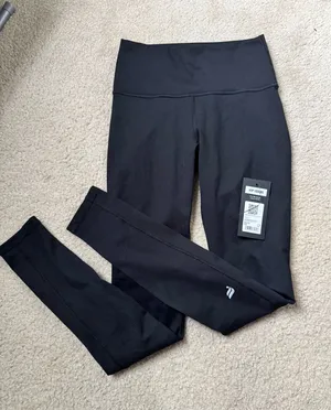 Fabletics Leggings PowerHold thumbnail 1
