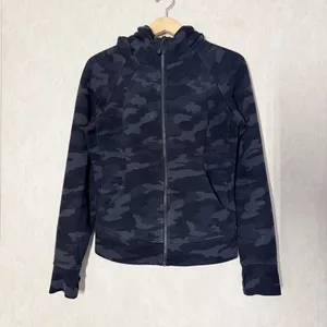 Lululemon Scuba Hoodie Light Cotton Fleece Heritage 365 Camo Deep Coal Multi 8 thumbnail 3