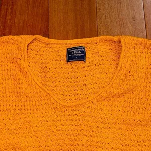 Abercrombie &‎ Fitch Women's Mustard V-Neck crochet Sweater Size L thumbnail 6