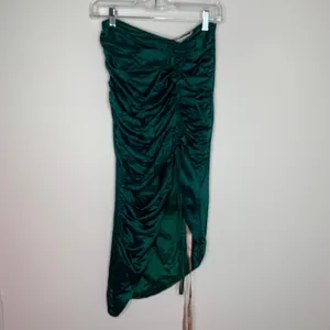 House of CB Petronella Asymmetrical Emerald Green Womens Skirt Midi New Small thumbnail 8