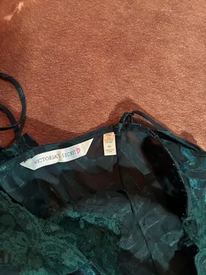 Vintage emerald green sheer maxi slip dress from Victorias Secret Size XS thumbnail 4