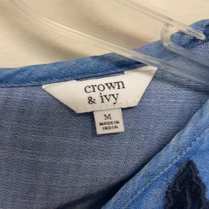 Crown & Ivy denim top with velvet floral appliqué accents & tie size M thumbnail 2