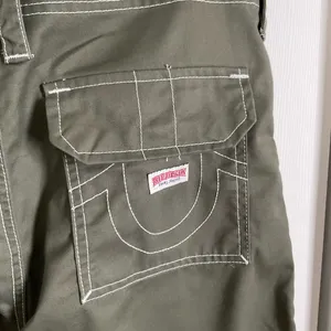 True Religion Bobbi Baggy Cargo Jogger Pants Size 29‎ Kalamata thumbnail 4