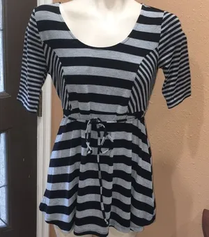 Motherhood Maternity blouse thumbnail 1
