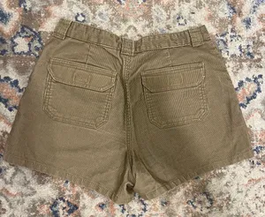 Women’s vintage Aeropostale cargo shorts size 8 thumbnail 2