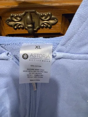 Astoria Activewear Sweatshirt thumbnail 3