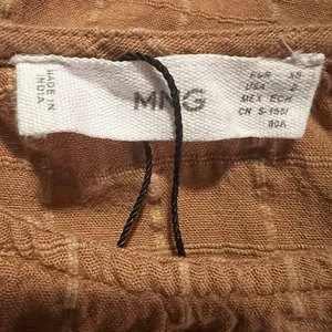 MNG Women’s Top Sz 2‎ Rust Brown thumbnail 3