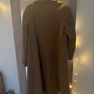 Valentino Garavani Coat thumbnail 5