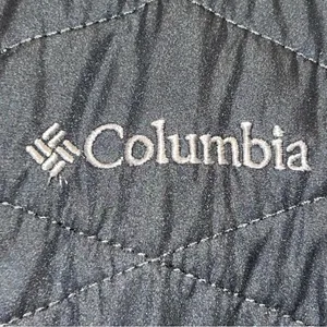 Columbia Women's Y2K Dark Black with a Hint of Green Utility Jacket-Size M thumbnail 8