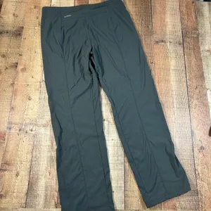 Columbia Gray Nylon Omni-Shield Hiking Pants Straight Leg Cargo Outdoor Size 14 thumbnail 6