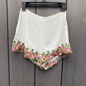 Show Me Your MuMu Shorts‎ Ashton Rosy Posy thumbnail 4