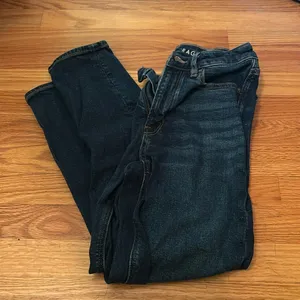 Mom jean stretch thumbnail 1