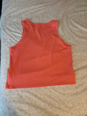 Lululemon Tank Top thumbnail 2