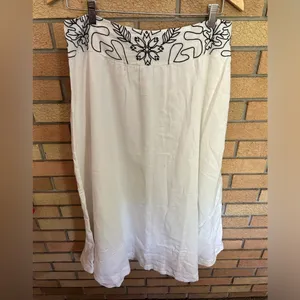 NWT Free People Lotus Set Embroidered Crop Top Maxi Skirt White & Black Size L thumbnail 9