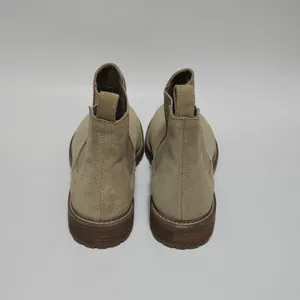 Steve Madden Leopold Chelsea Boots Suede Tan Ankle Booties Lug Sole Scandi Girl thumbnail 4