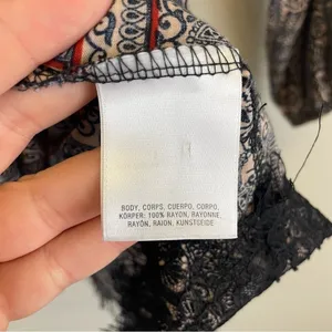 Anthropologie Black and Cream Off the Shoulder Lace Trim Western Boho Top Size S thumbnail 9