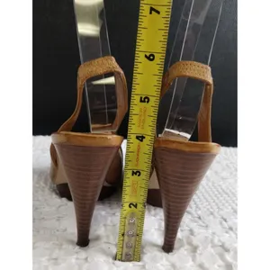Max Studio Women's Brown Shoes/Heels/4" Heel Size6.5 SKU 2697 thumbnail 3