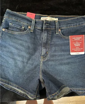Levi’s Shorts thumbnail 1