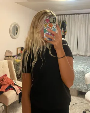 Black  Short Sleeve thumbnail 1