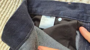 Uniqlo dark wash denim jeans size 27 thumbnail 7