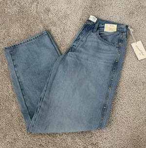 Universal Threads Studded Jeans thumbnail 1