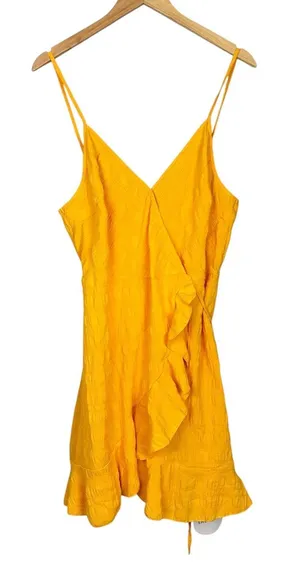 Women's Ruffle Hem Wrap Dress A-line Yellow Size XL NWT Vacation Resortwear thumbnail 1