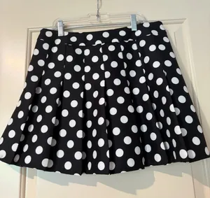 Fashion Black and White Polka Dot Pleated Mini Skirt Size L thumbnail 1