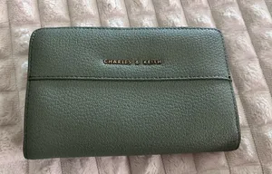 Charles and keith light green medium wallet thumbnail 1