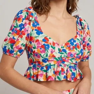 FORE Vibrant Floral Puff Sleeve Indie Peplum Fairycore Crop Top size medium thumbnail 2