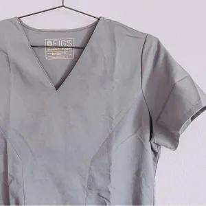 FIGS Charcoal Grey/Yellow Four-Pocket Scrub Top. Size Medium thumbnail 1