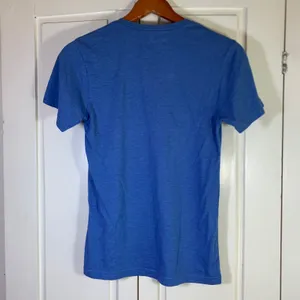Cotopaxi Womens XS Blue Llama Topo Graphic T-Shirt Organic Cotton Blend thumbnail 7