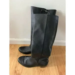 Black riding boots, size 9.5with expendable calf Black thumbnail 2