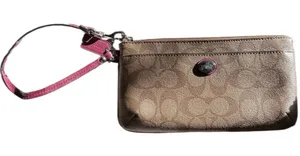 Coach Payton Signature C Go-Go Wristlet. Strap has some cracking. Original Tag thumbnail 1