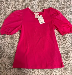 H&M Hot Pink Puff Sleeve Top thumbnail 1