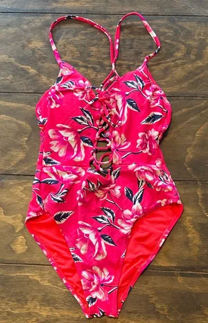 Xhilaration Women’s one piece swimsuit thumbnail 1